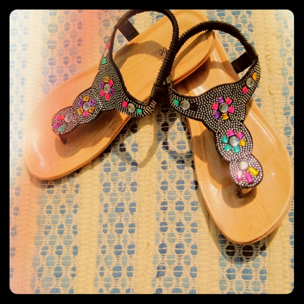 Sandals size 8 #SummerFun
